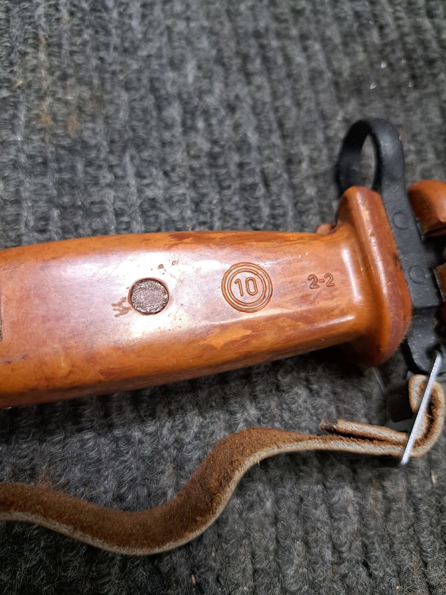 BULGARIAN BAKELITE (10) BAYONET