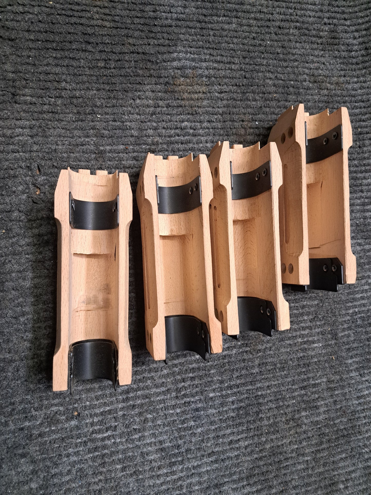 NEW AND UNFINISHED SAR / AR HANDGUARD
