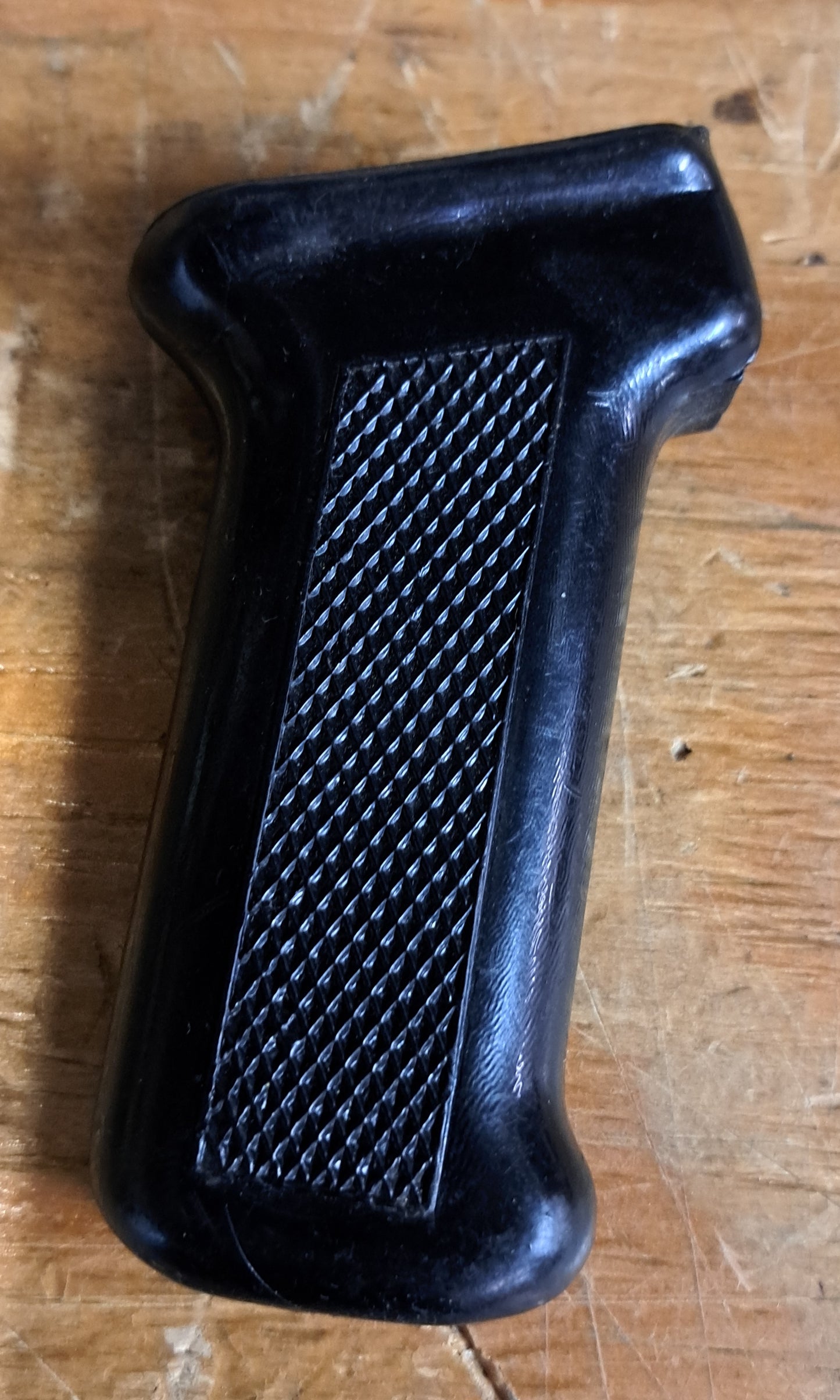 MAADI BLACK PISTOL GRIP