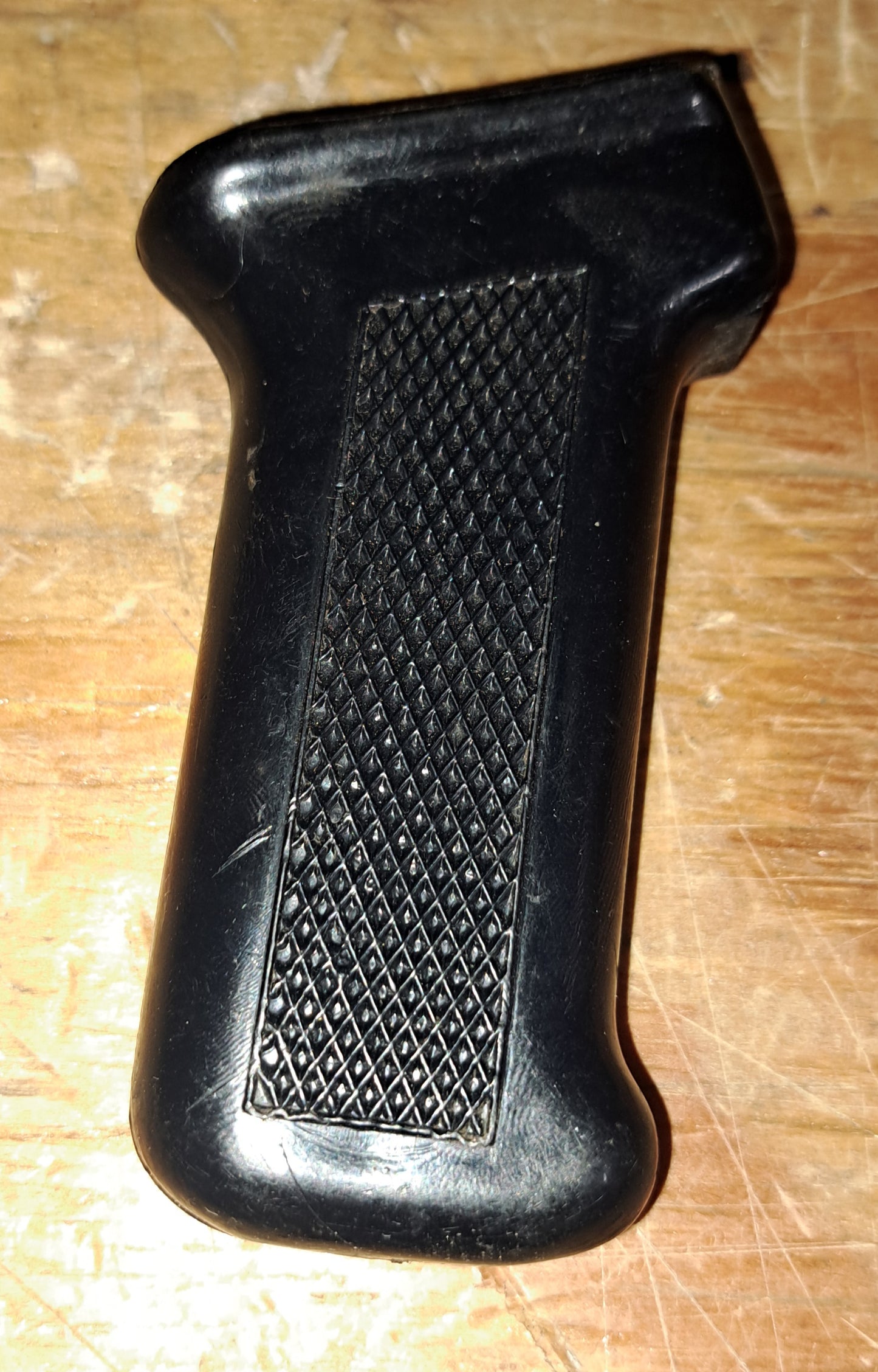 MAADI BLACK PISTOL GRIP